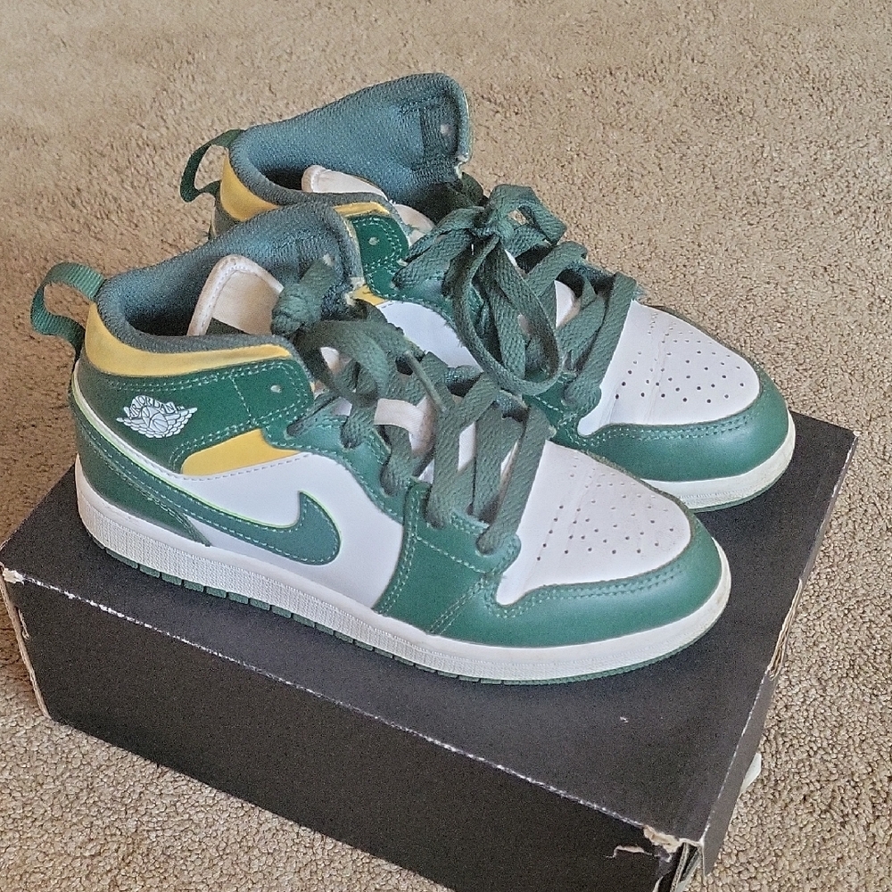 Jordan 1s